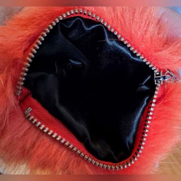 NWT Helen Moore Bright Orange Vegan Fur Evening Clutch Coin Purse Bag - Picture 4 of 6